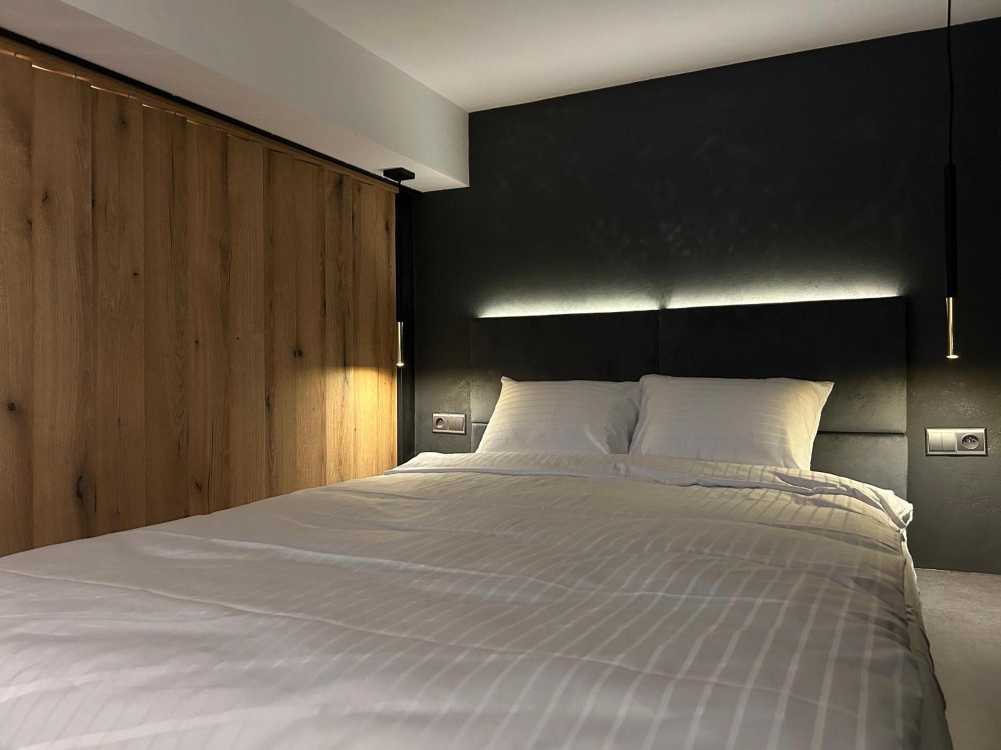 Leo Apartment Suite & Private Spa Zone - Old City Bratislava Exterior foto